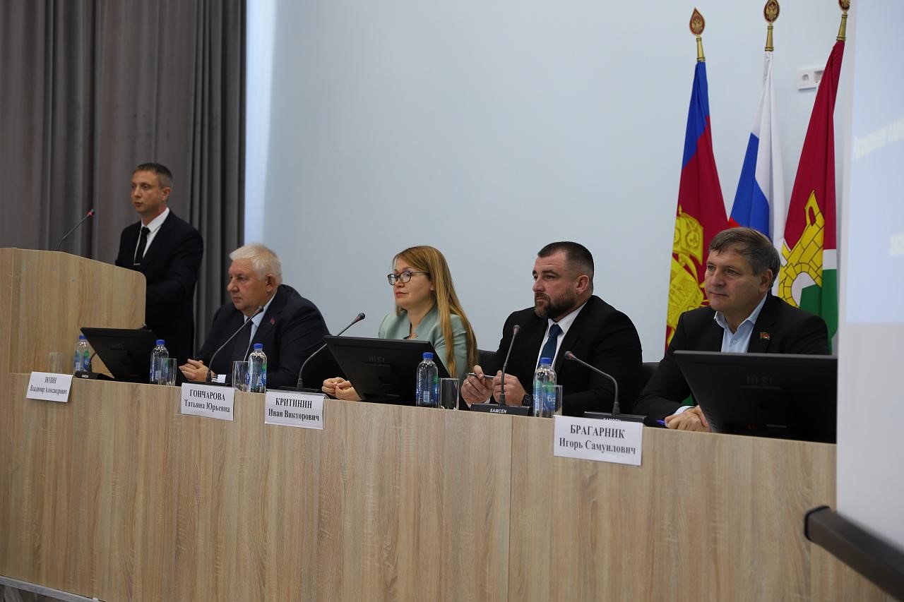 Заместитель руководителя департамента развития бизнеса и внешнеэкономической деятельности Краснодарского края Татьяна Гончарова 30 октября 2025 г. посетила с рабочим визитом Усть-Лабинский район