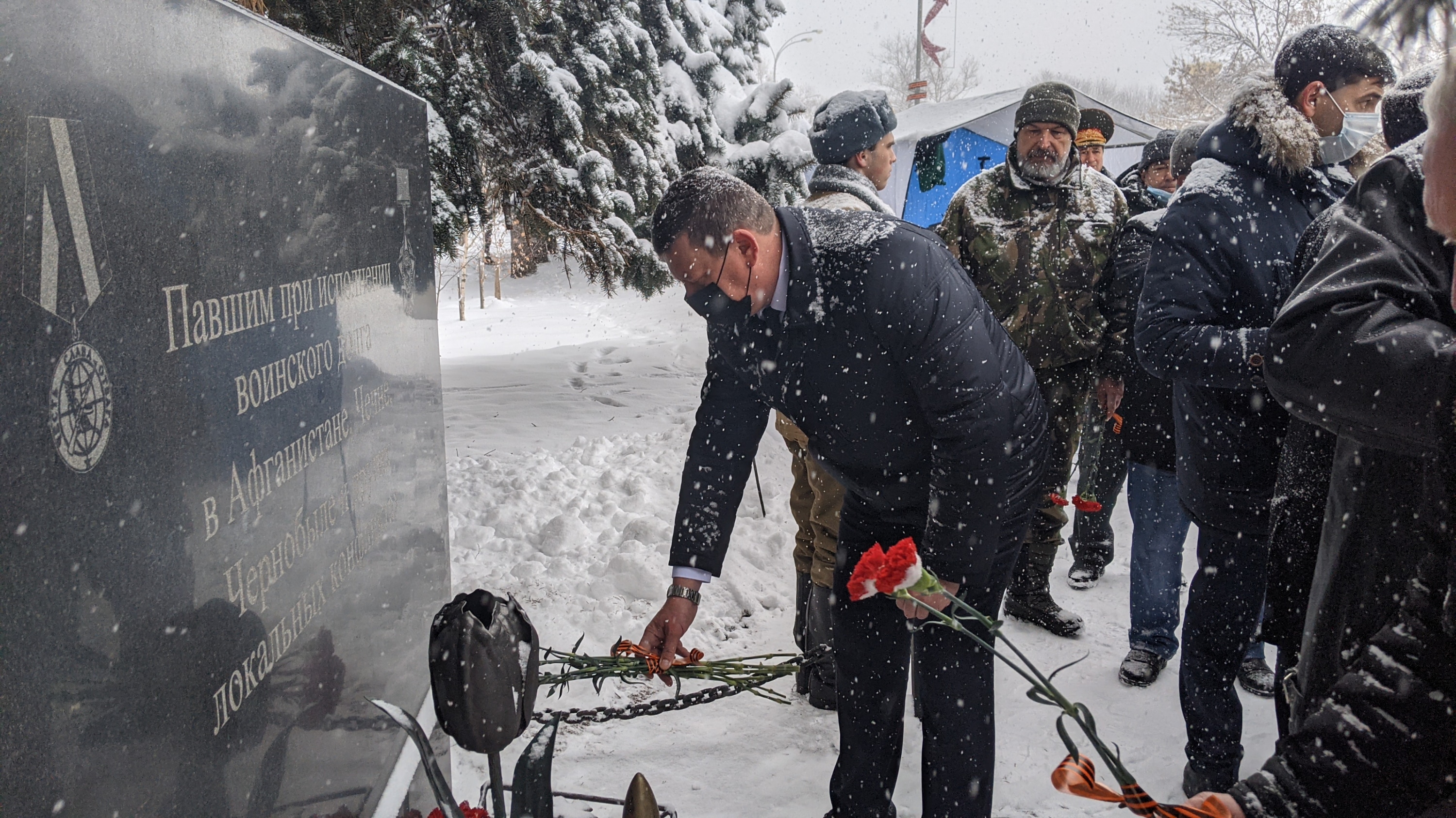 В Усть-Лабинском районе почтили память воинов-интернационалистов