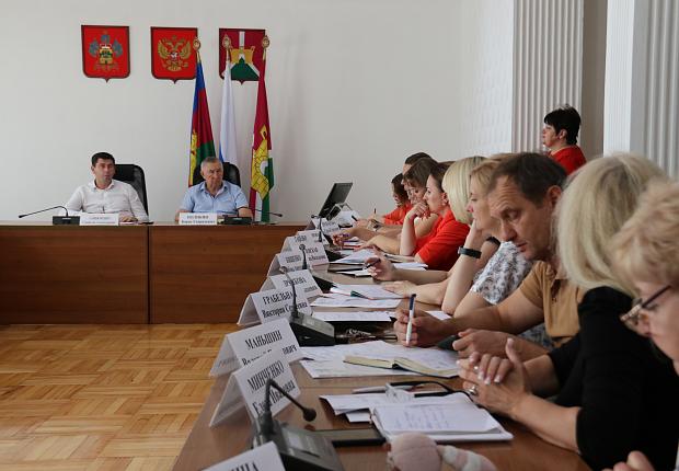Планёрное совещание в Усть - Лабинском районе