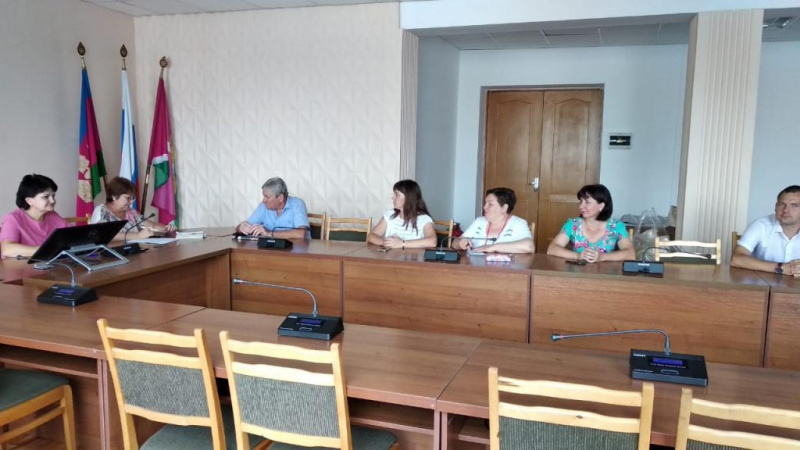 20 июля 2018 года состоялось заседание территориальной избирательной комиссии Усть-Лабинская, где был рассмотрен вопрос регистрации кандидатов на муниципальных выборах