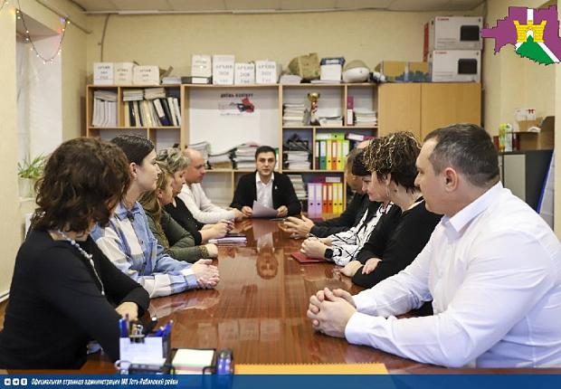 Вступление в должность главы Суворовского поселения Антонец Александра Сергеевича