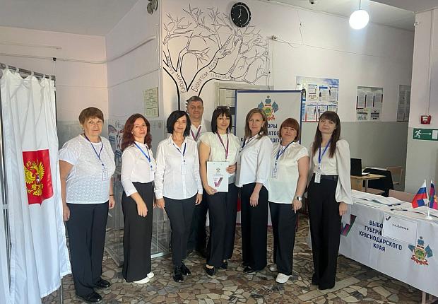 Сегодня, 12 сентября, в 8:00 часов началось голосование на выборах Губернатора 