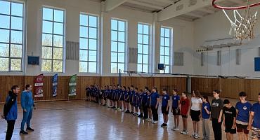В хуторе Александровском школьники выполнили нормативы ГТО