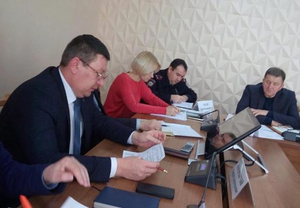 Первое совещание с главами поселений провёл исполняющий обязанности муниципалитета Сергей Запорожский