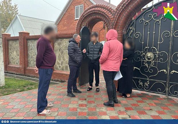 На территории Усть-Лабинского района проходят рейды по выявлению граждан, не состоящих на воинском учете и уклоняющихся от призыва на срочную военную службу по призыву