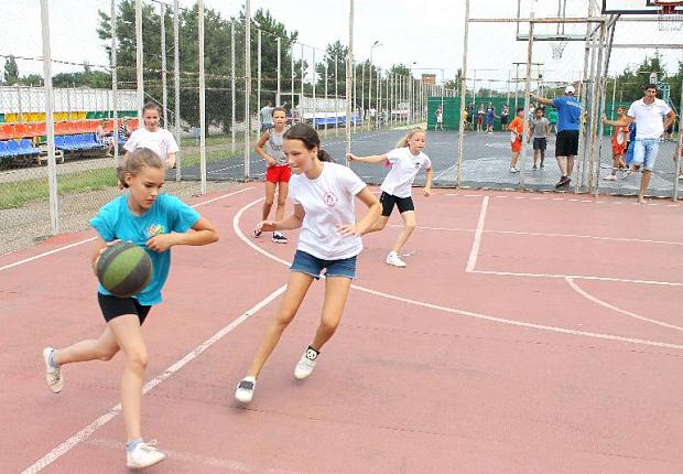 В Усть-Лабинском районе прошёл Первый этап соревнований по стритболу