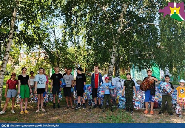На территории Усть-Лабинского района  на постоянной основе проходит эколого-благотворительная акция «Добрые крышечки»