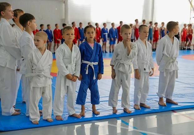 В Усть-Лабинском районе прошёл фестиваль единоборств «Школа чемпионов»!