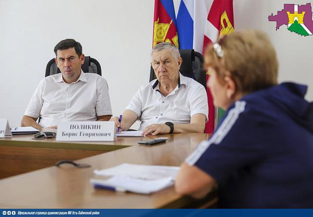 Прошел прием граждан