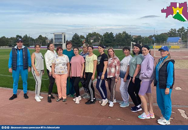 На стадионе «Кубань» состоялось спортивное мероприятие по выполнению нормативов комплекса «Готов ктруду и обороне»