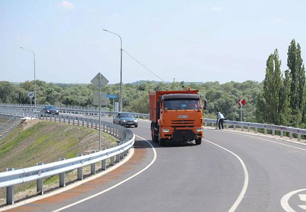 Вениамин Кондратьев открыл движение по новому мосту через реку Кубань в Усть-Лабинском районе