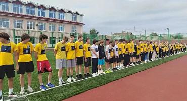 ОБУЧАЮЩИЕСЯ СОШ № 2 В ОЧЕДНЬЙ РАЗ СПРАВИЛИСЬ С НОРМАТИВАМИ ВФСК ГТО, ПРОДЕМОНСТРИРОВАВ ОТЛИЧНУЮ ФИЗИЧЕСКУЮ ПОДГОТОВКУ