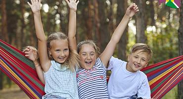 Администрация муниципального образования Усть-Лабинский район приглашает всех желающих родителей (законных представителей) написать 2 заявления для оздоровления своих детей в лагерях (возраст от 7 до 15 включительно) и санаториях (возраст от 7 до 17 включ