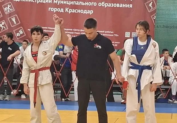 26 сентября в Краснодаре состоялся краевой турнир по армейскому рукопашному бою, собравший около 260 спортсменов