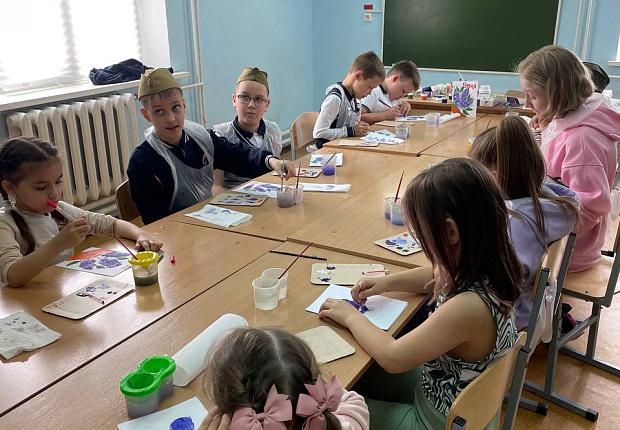 «Краски Победы»