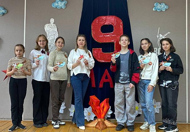 В завершении мероприятия создано свыше двухсот поздравлений и писем солдатам, несущим службу в зоне специальной военной операции